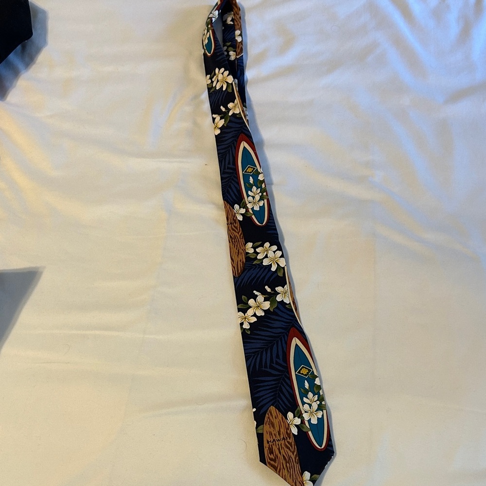 Rainbow Navy Floral Surfboard Tie